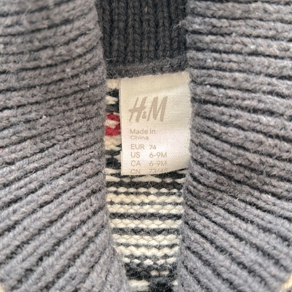 H&M Baby Boys Cotton Wool Penguin Cardigan Sweater Size 6-9 Months - Picture 3 of 6